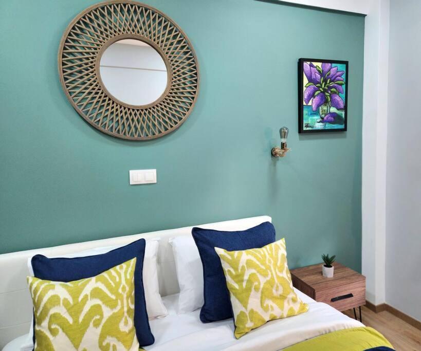Victoria Suite Vipgreece Athens Exterior photo